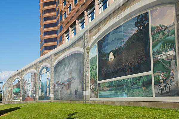 Roebling Murals at Riverside Drive